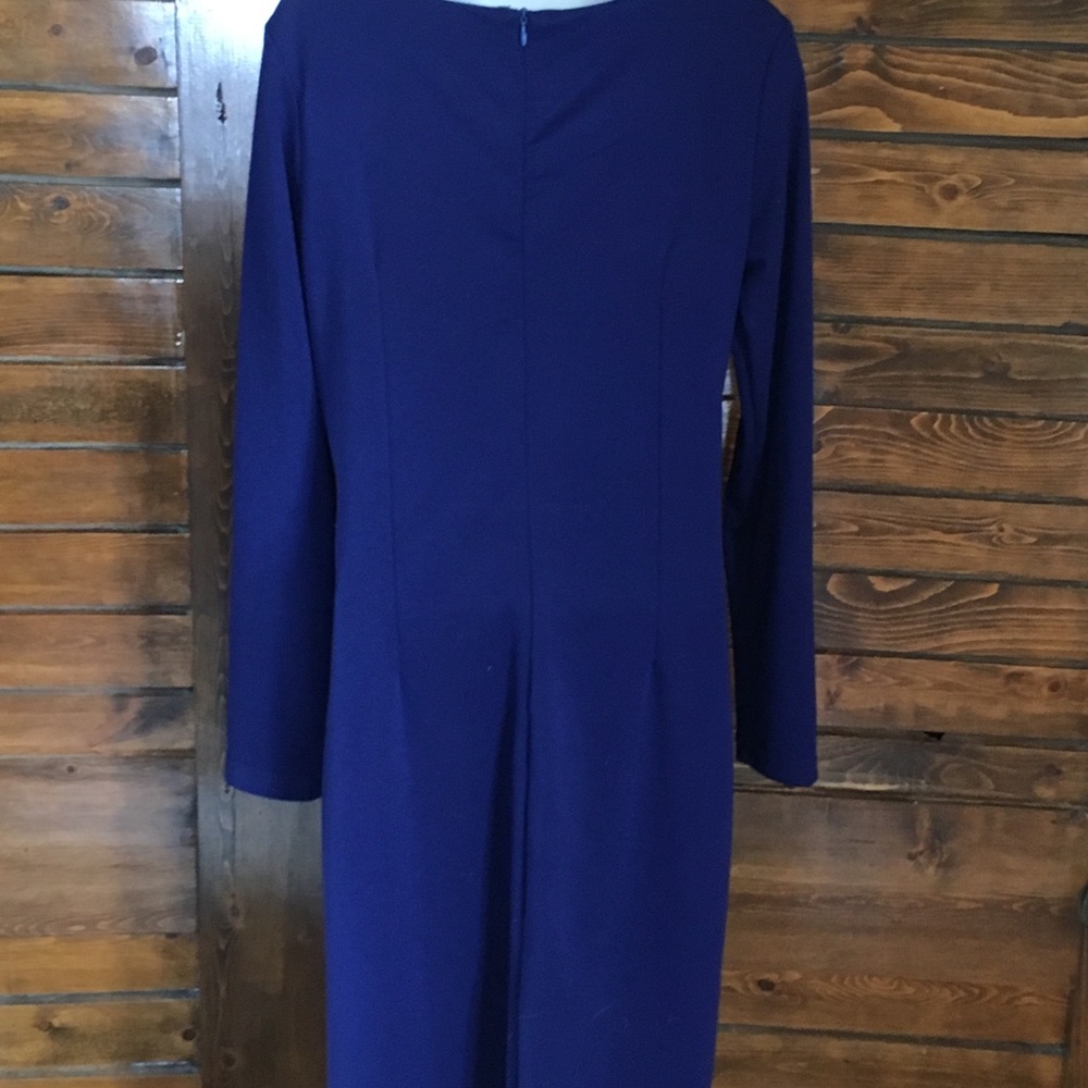 Women’s dresses